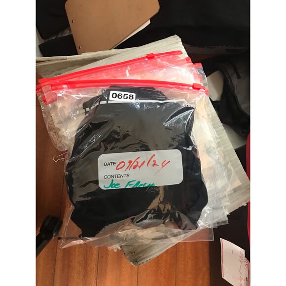 JOE FRESH Sweat's Men's XL Black Drawstring Closure - Picture 8 of 8